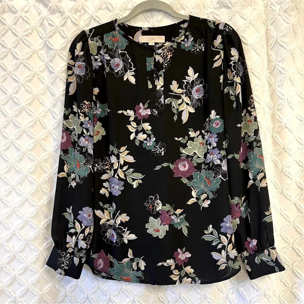LOFT Split Neck Floral Blouse